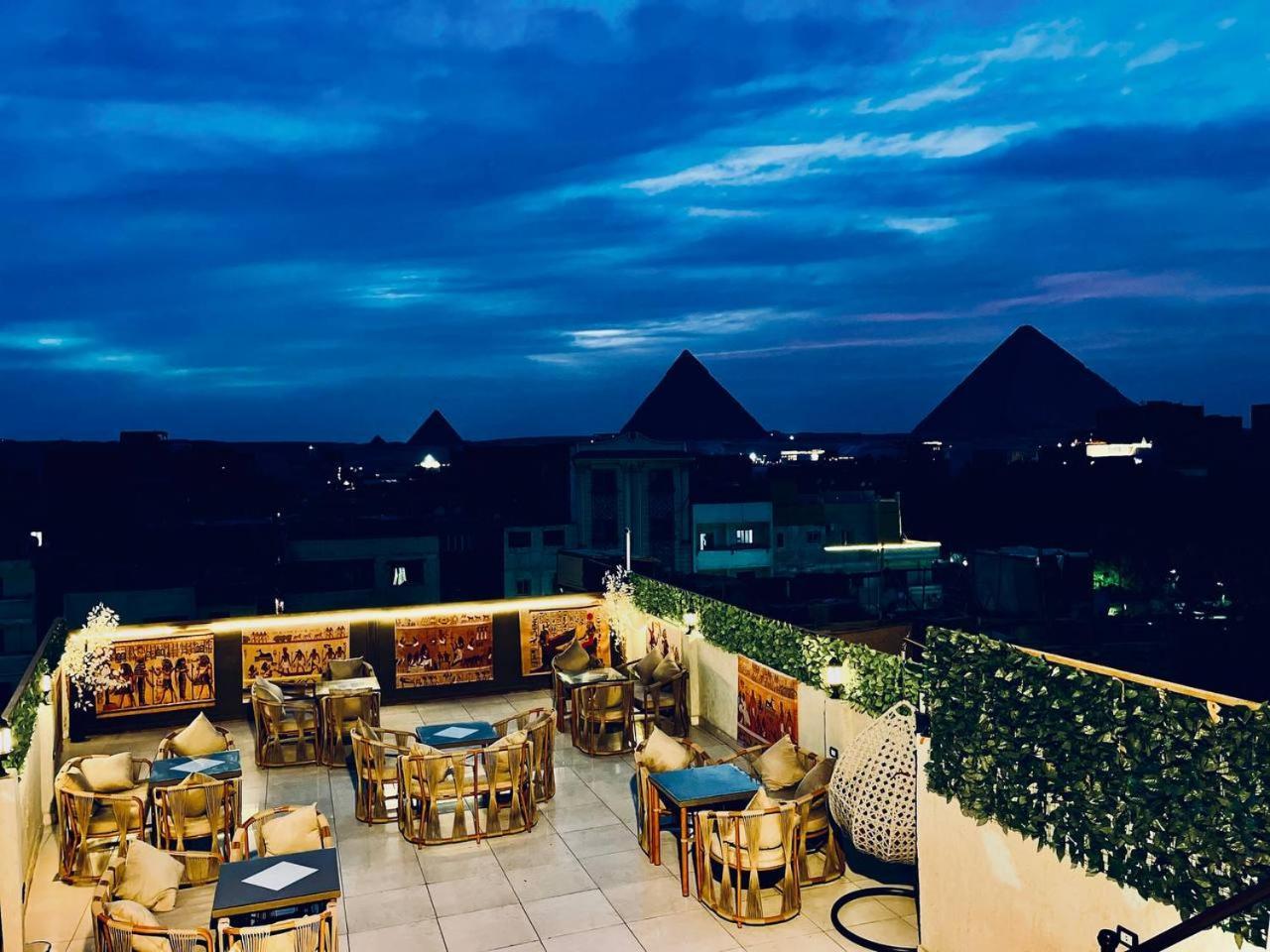 Majestic View Pyramids Inn Kafret el-Gabal Esterno foto